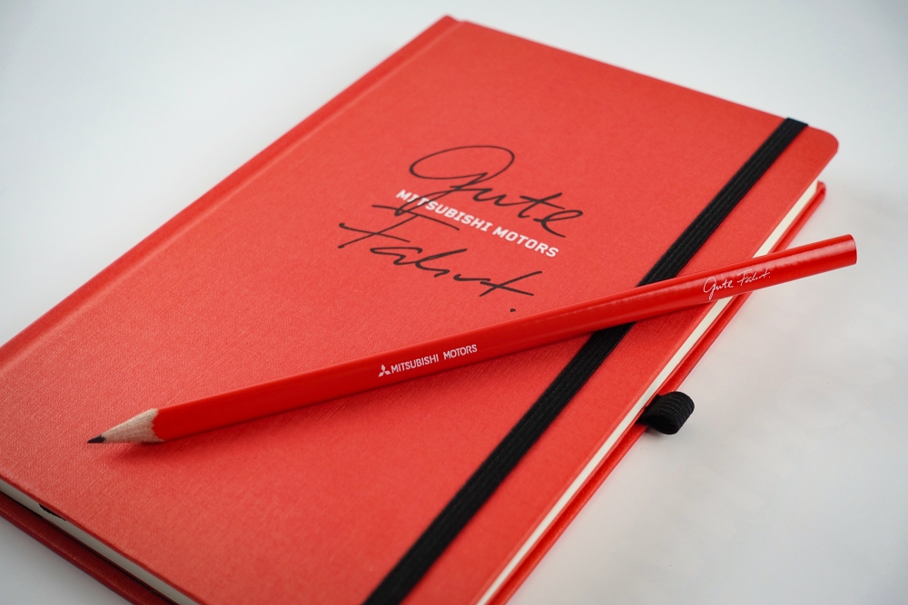 Mitsubishi KKP Notizbuch 1